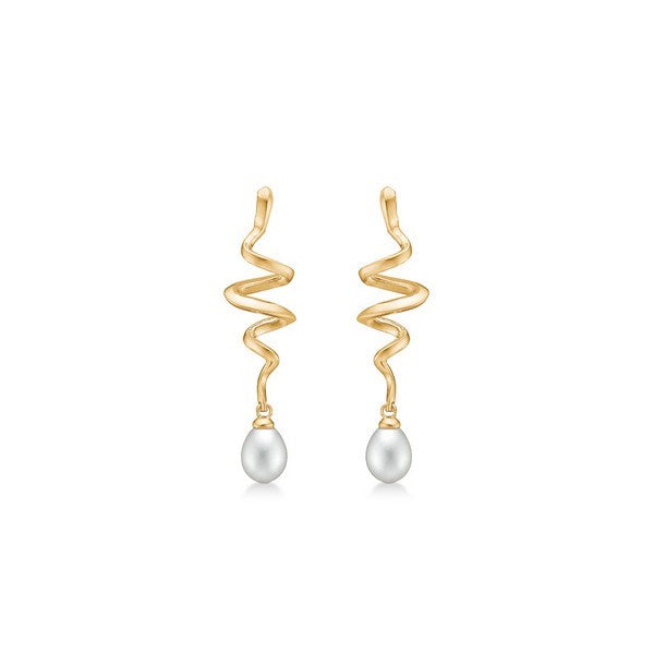 Mads Z Swirl øreringe i 14 karat guld med oval perle – snoet design med blød, feminin finish