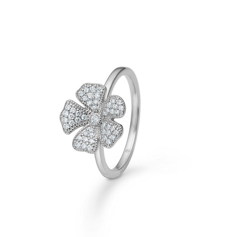 Mads Z Fleur ring i sterlingsølv med klare zirkonia i blomstermotiv