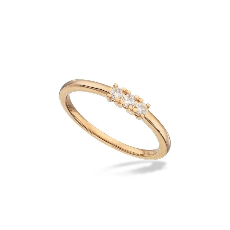 Kleopatra alliancering i 14 karat guld med tre diamanter i alt 0,12-0,24 ct