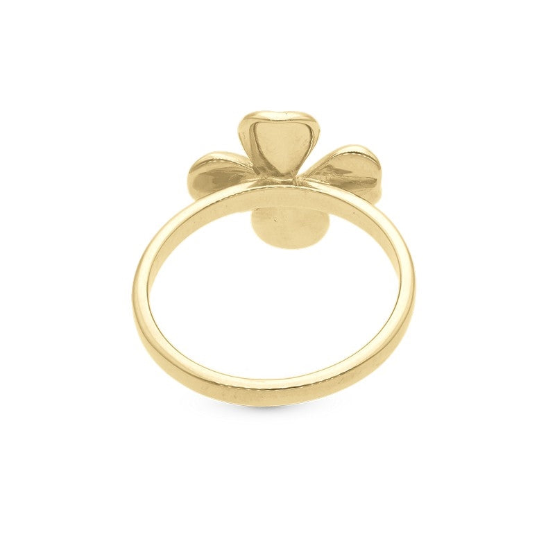 Christina Four Leaf Clover ring i forgyldt sølv set fra en anden vinkel