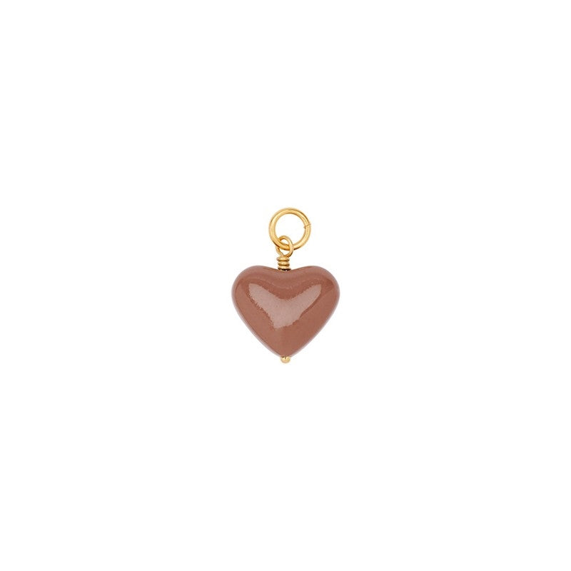Pico Copenhagen Amore hjerte vedhæng i caramelbrun glas med forgyldt messing øsken, 15x15 mm