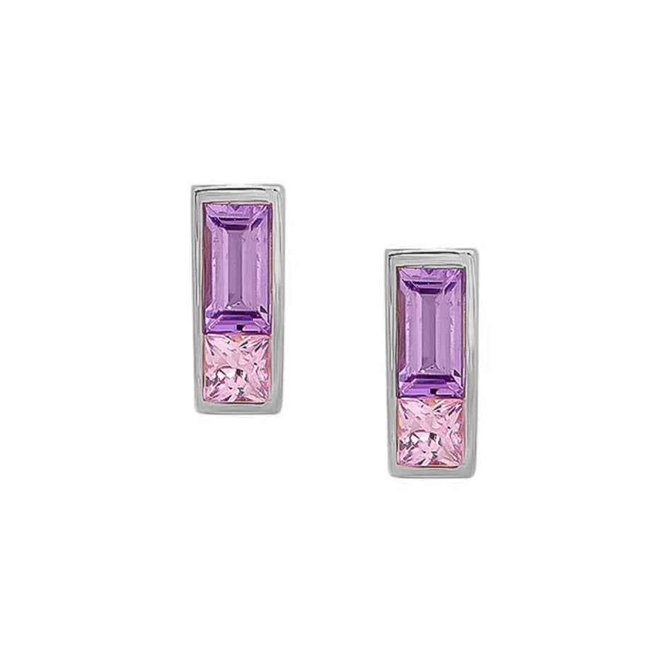 ByBirch Sally øreringe i sterlingsølv med lilla og pink safir – små og feminine