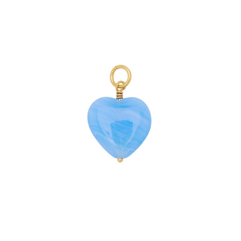 Pico Copenhagen French Grande Heart vedhæng i messing med blåt glashjerte – 25 mm