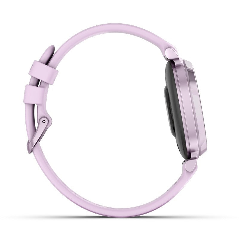 Garmin Lily 2 dameur i metallic lilac med lilla silikonerem, liggende på flade