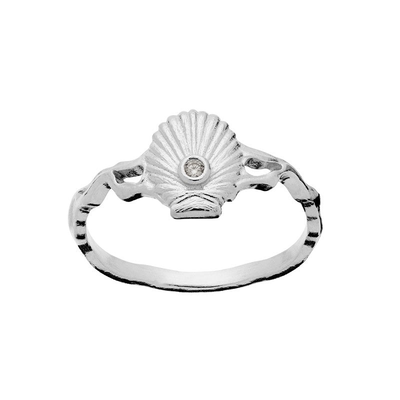 Maanesten Myra ring i 925 sterlingsølv med champagnefarvet zirkonia og muslingedesign