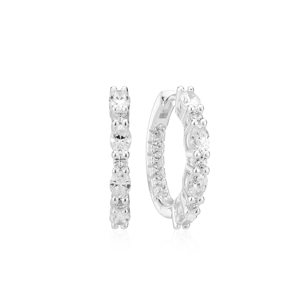 Sif Jakobs Jewellery Ellera Ovale Grande creoler i 925 sterling sølv med facetslebne hvide zirkoner