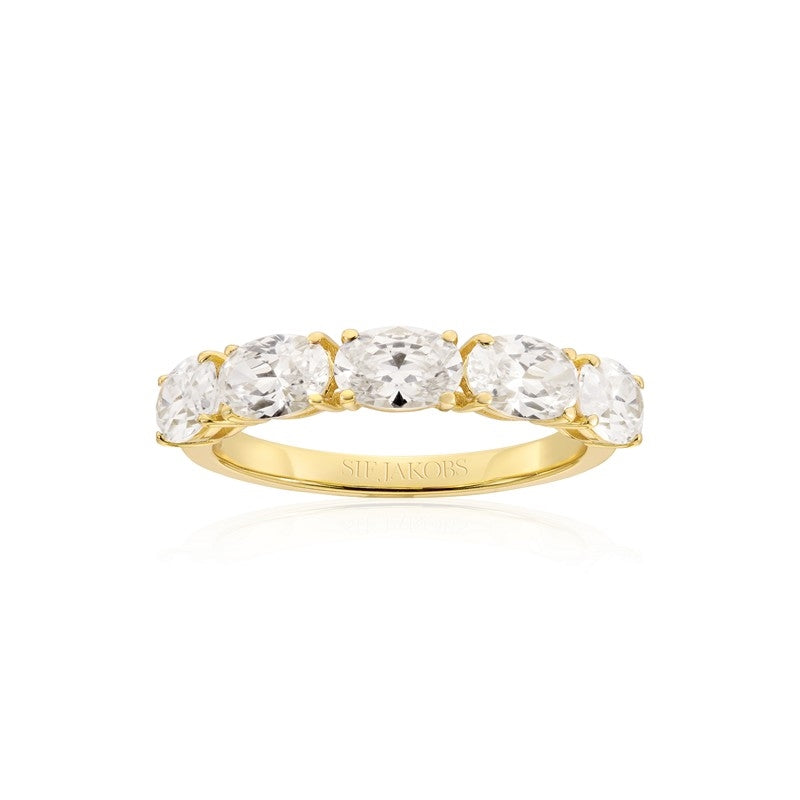 Sif Jakobs Jewellery Ellera Ovale ring i forgyldt sølv med zirkoner – set fra siden