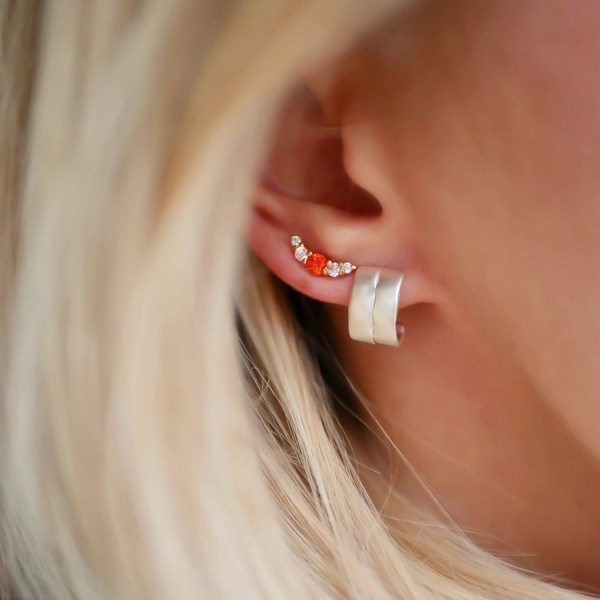 Enamel Copenhagen Agnes hoops i sølv – creoler i sølv set fra siden