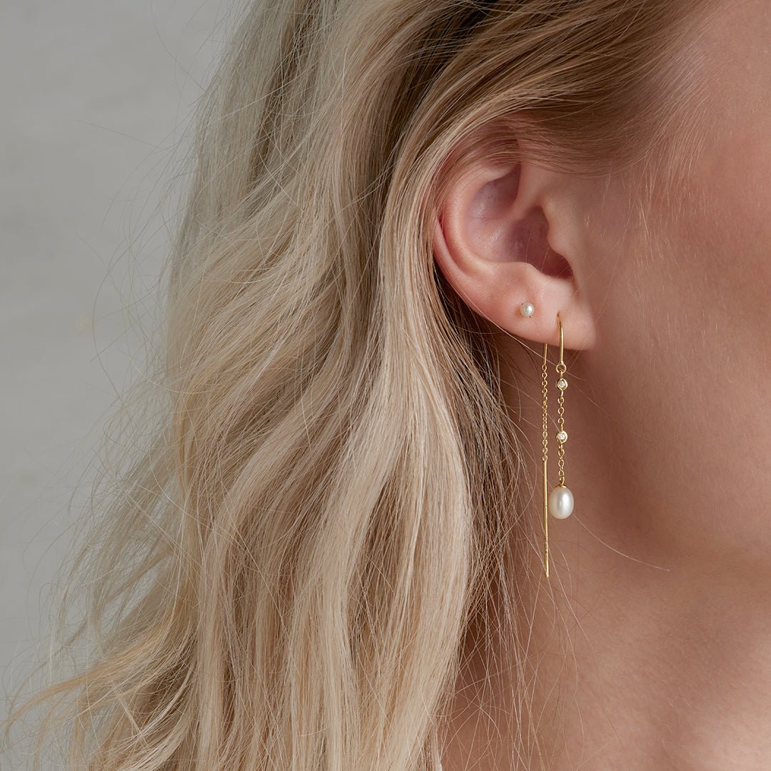 Christina Collect - PEARL DROPS øreringe i forgyldt sølv – lifestyle