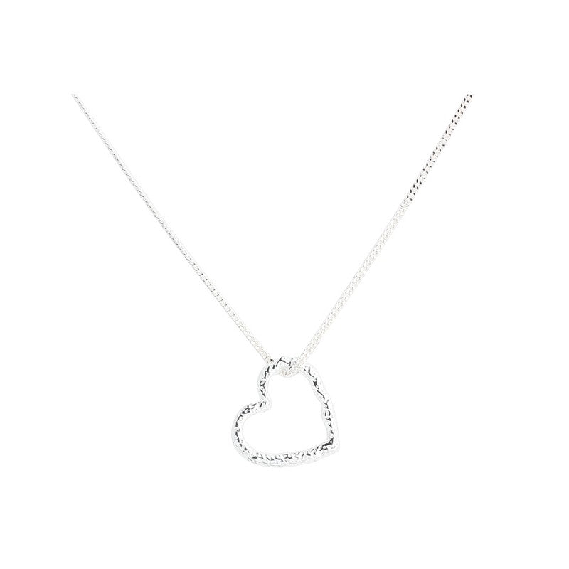 Aqua Dulce Love Me New Necklace i 925 sterlingsølv med hamret hjertevedhæng