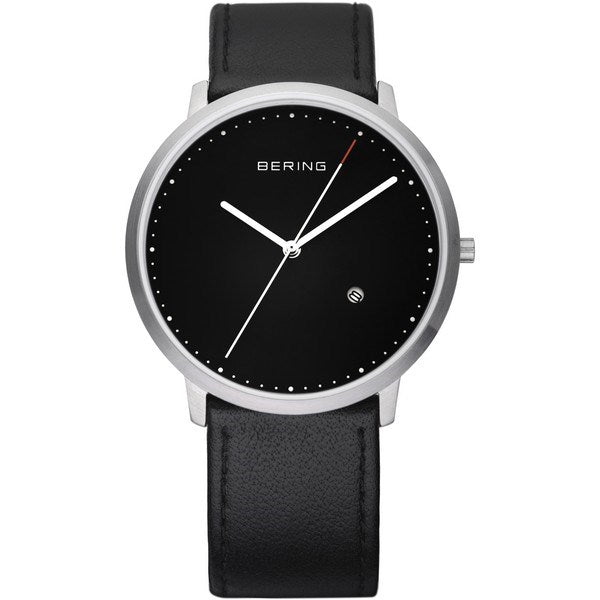 BERING herreur i børstet sølv med hvid urskive og minimalistisk nordisk design, Ø 39 mm