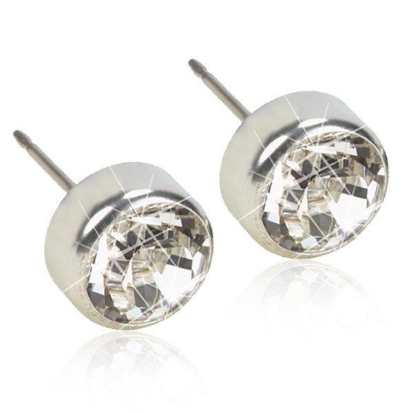 Blomdahl titanium øreringe med zirkonia i sølv – klassisk bezel-design i størrelserne 3-6 mm