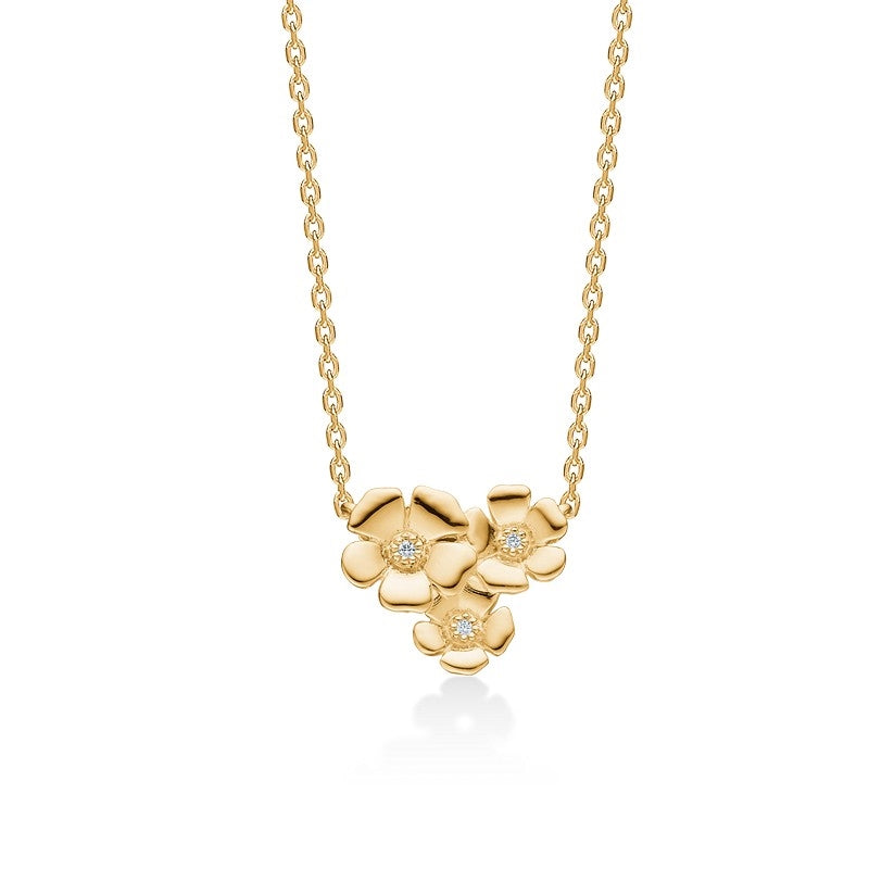 Mads Z Fleur halskæde i 14 kt guld med tre blomster og diamanter på i alt 0,11 ct