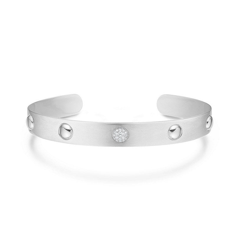 Mads Z Dome bangle i sølv med diskrete diamanter på 0,07 ct – tidløst skandinavisk design