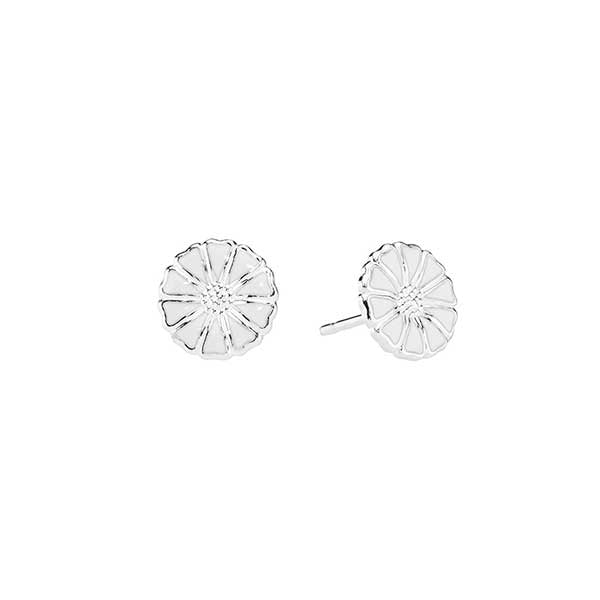 Lund Copenhagen marguerit ørestikker i sterlingsølv med hvide emaljerede kronblade, 7,5 mm