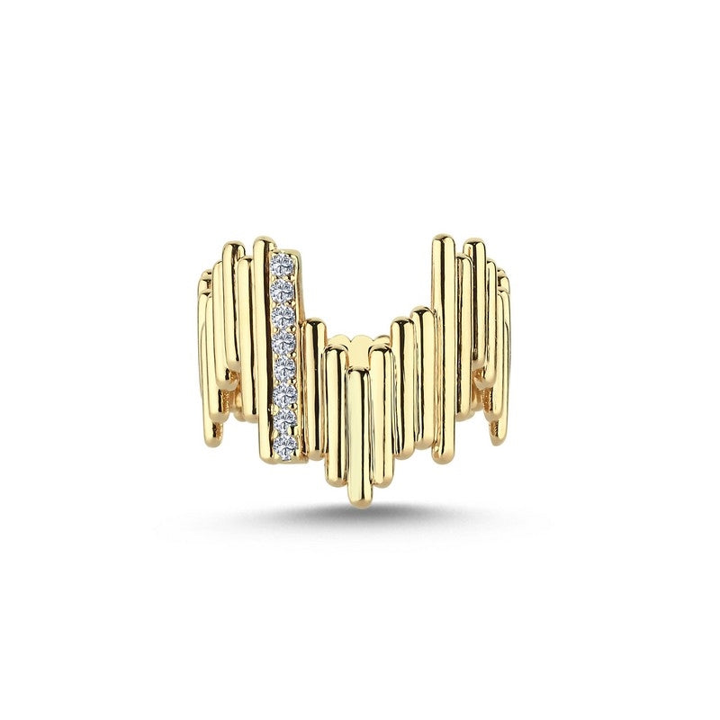 Nuran Piano diamantring i 14 karat guld med 0,12 ct brillanter, liggende på flade