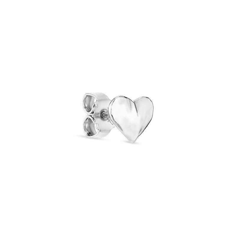 Jane Kønig Bruised Heart ørestik i 925 sterling sølv, hjerteformet design, 7 mm