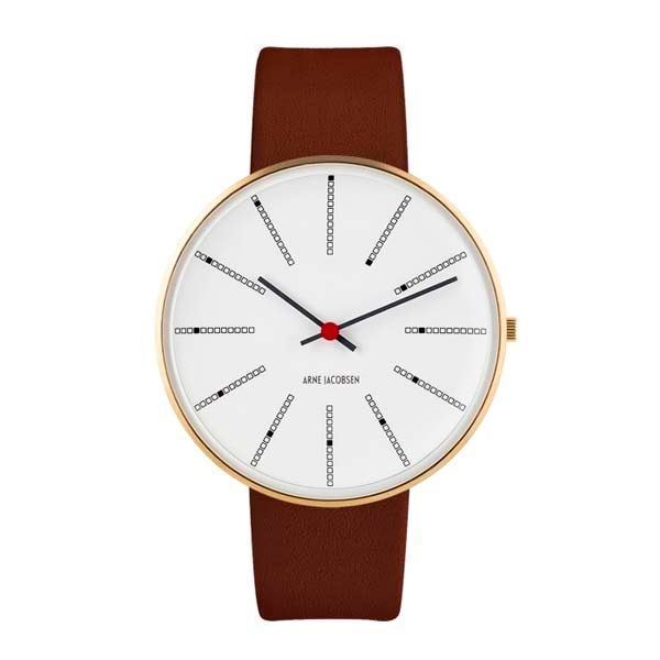 Arne Jacobsen Bankers armbåndsur i rustfrit stål med IPG topring, hvid skive og brun læderrem – Ø40 mm