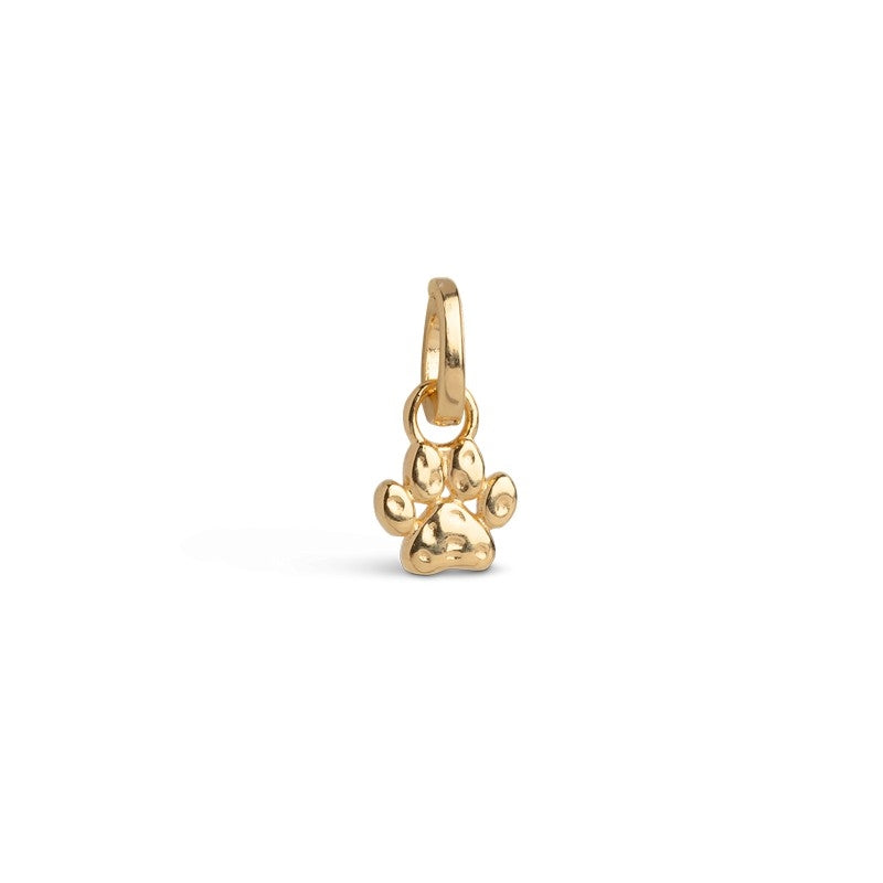 Enamel Copenhagen Sweet Paw charm i forgyldt sølv – vedhæng formet som et lille poteaftryk