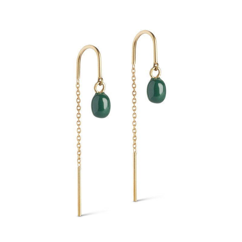 Enamel Copenhagen Eleanor øreringe i forgyldt sølv med petrol green emaljeperle