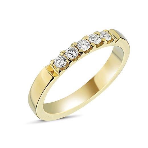 Nuran Memories alliancering i 14 kt guld med 5 brillanter på i alt 0,25 ct