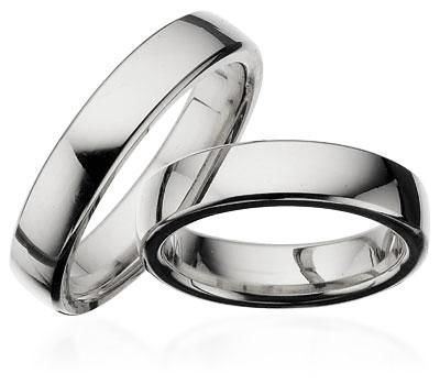Vielsesringe i 14 kt. hvidguld med glat overflade – 5 mm fra Scrouples