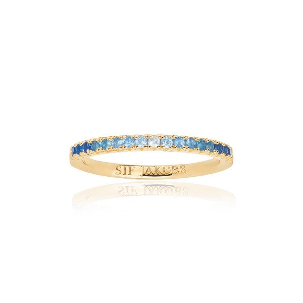 Sif Jakobs Jewellery Ellera ring i 18kt. forgyldt sølv med blå zirkoner i smuk ombre-effekt