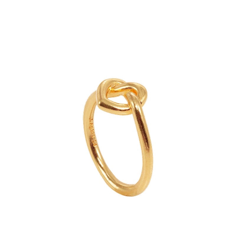 Tied Heart Ring i forgyldt sølv fra Jane Kønig 3