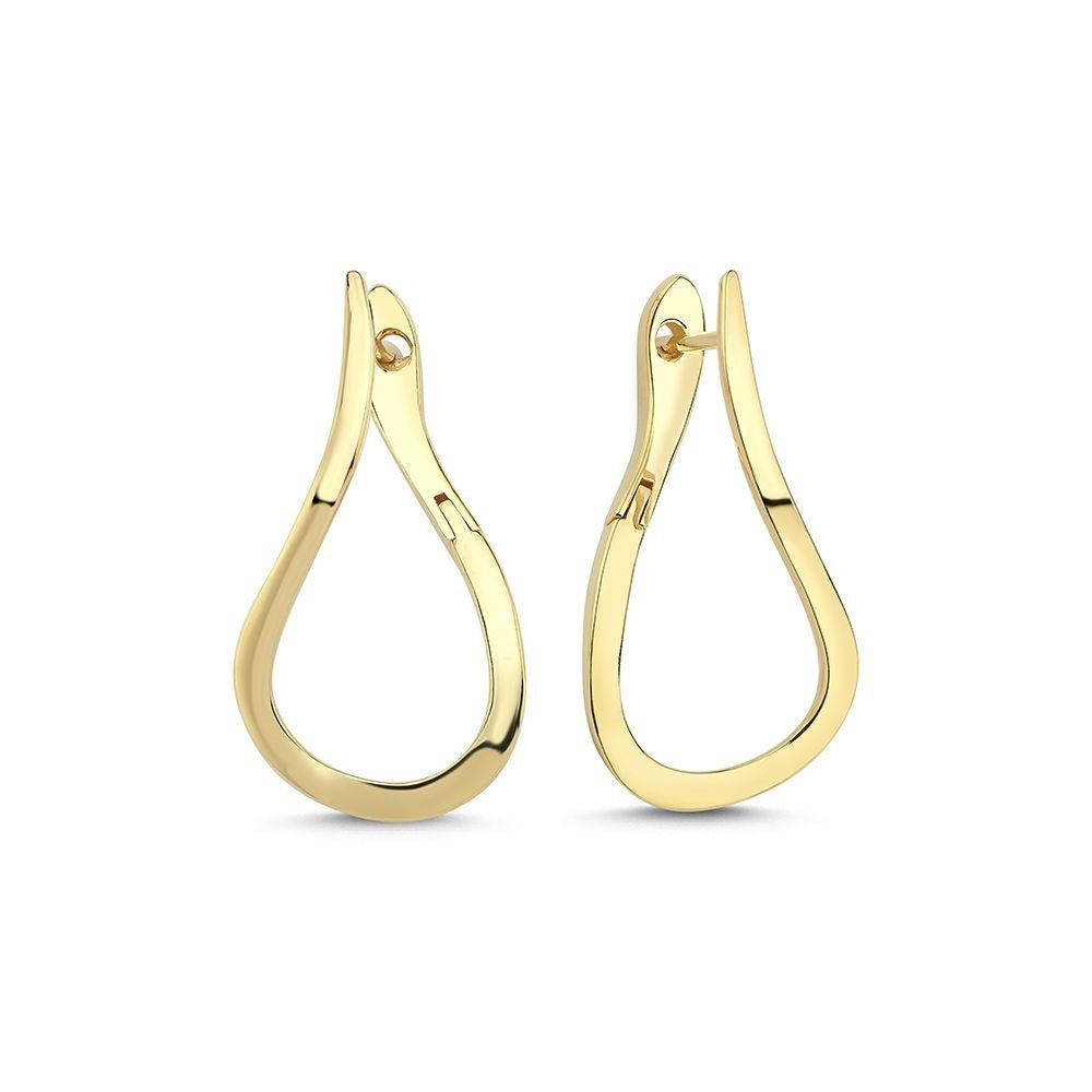 Nuran Valentina hoop-øreringe i 14 karat guld – nærbillede af tvistet design